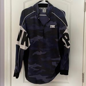 Pull over sweatshirt